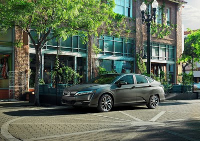The 2017 Honda Clarity Electric begins arriving at California and Oregon dealerships today.