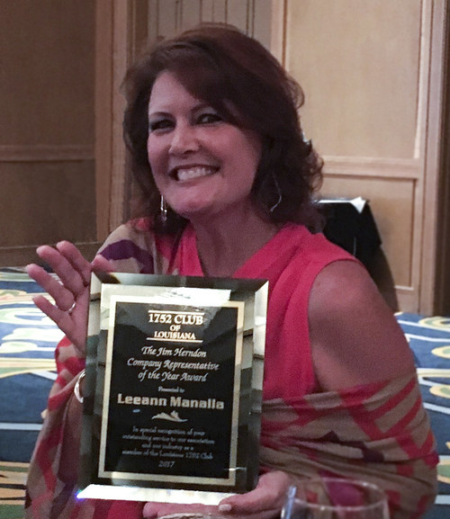 Leeann Manalla of SageSure Insurance Managers was named the 1752 Club Company Representative of the Year Award by the Professional Insurance Agents (PIA) of Louisiana