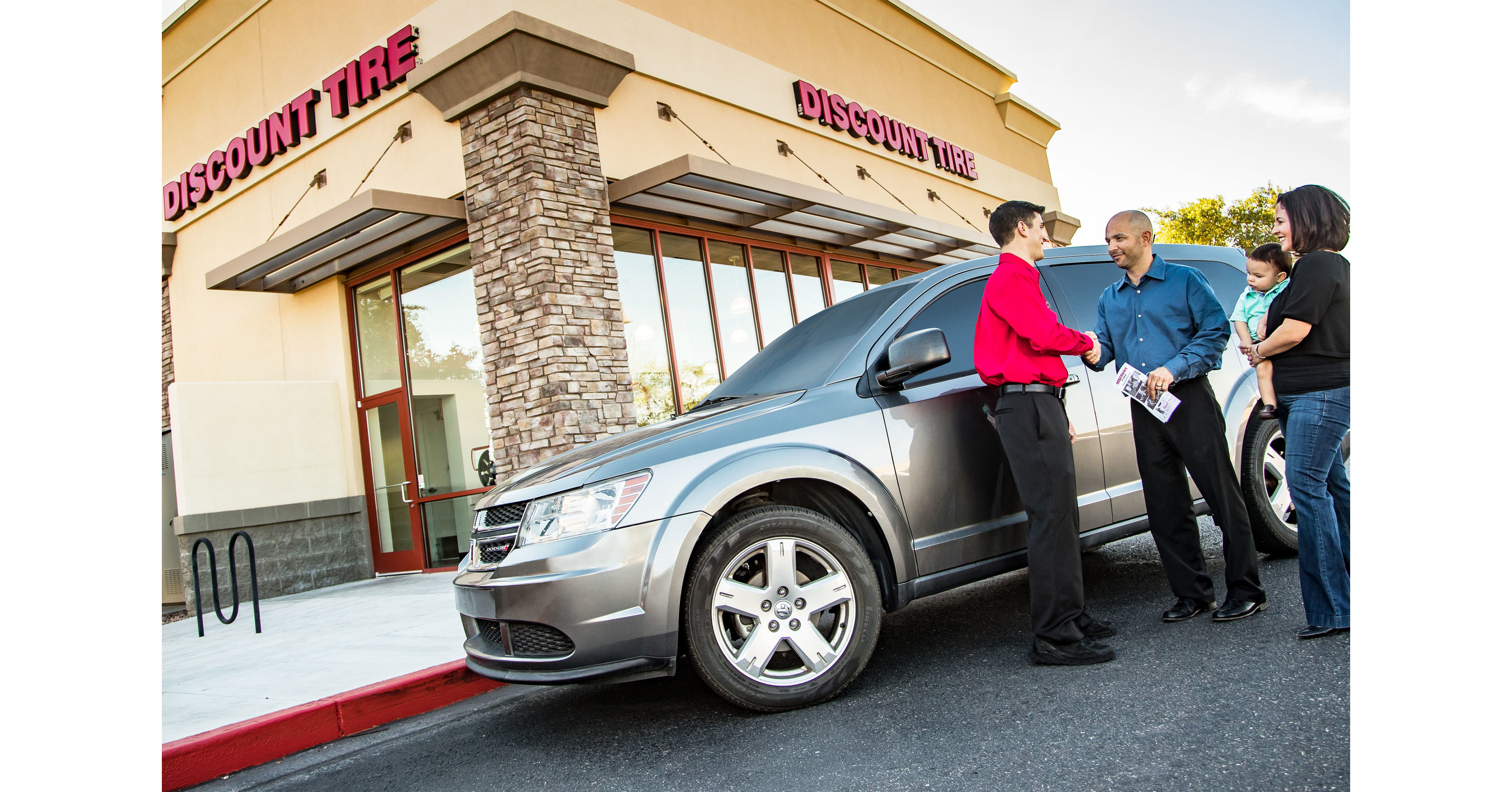 DISCOUNT TIRE Plans Neighborhood Retail Store Expansion Into Pennsylvania