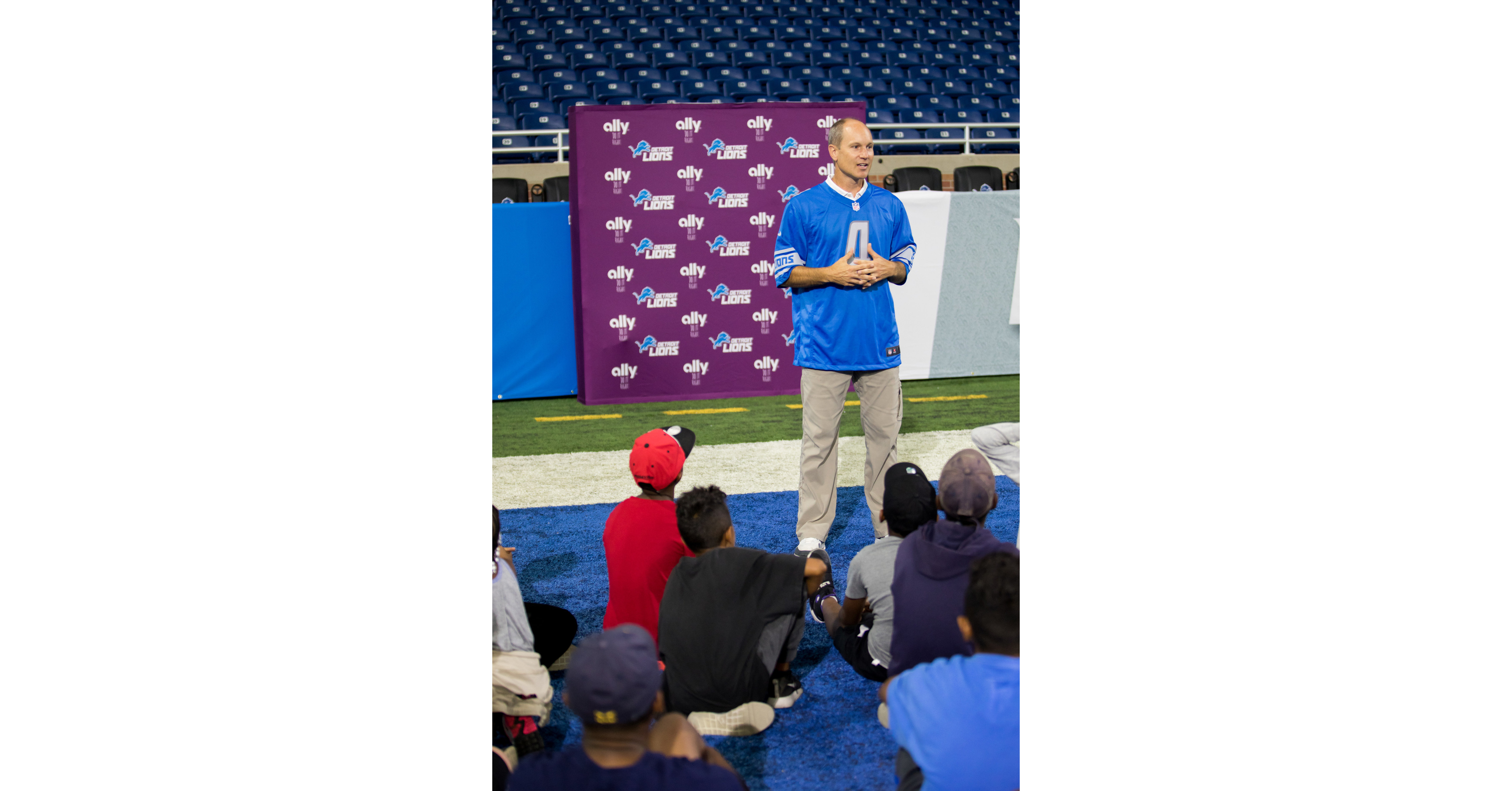 Longtime Detroit Lions Kicker Jason Hanson teamed with Ally to surprise  kids with school supplies - Aug 12, 2017