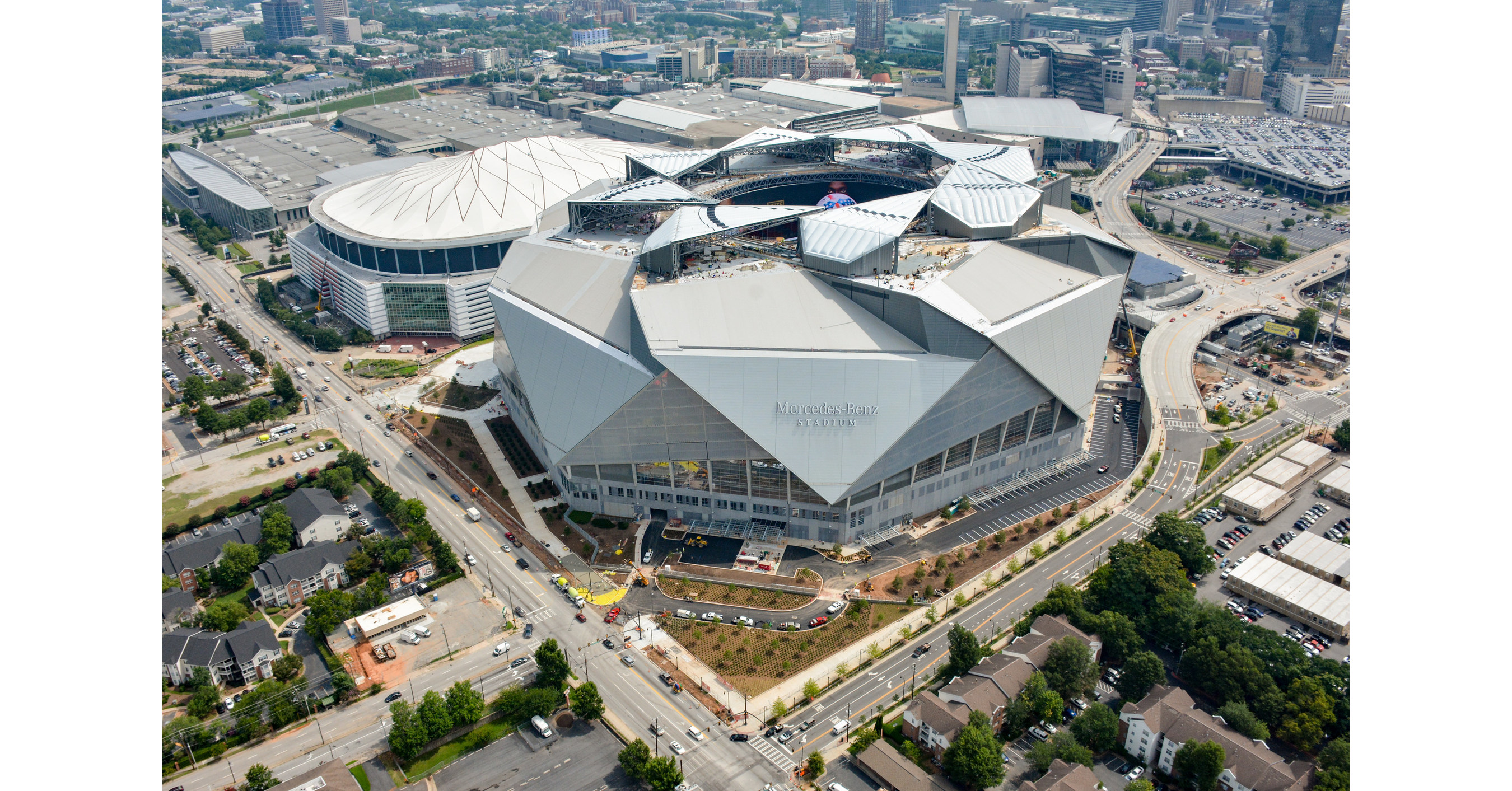How Atlanta's Mercedes-Benz Stadium Delivers an Immersive AV Experience  Sports Fans Expect - Commercial Integrator