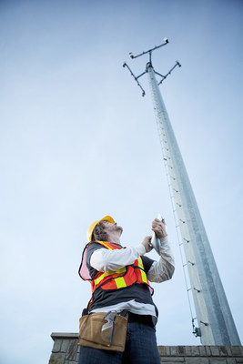 AT&T expands their 4G LTE network in Huntington by adding a new cell tower to give customers a faster and more reliable network connection.