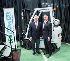 U.S. Senator Dick Durbin Visits UniCarriers Americas To Highlight Job Growth And Impact On Commerce