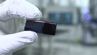 Celda de película delgada GaAs flexible de Hanergy (PRNewsfoto/Hanergy Thin Film Power Group L)