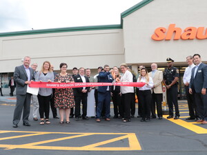 Shaw's Supermarkets Celebrates The Opening Of A New Store In Hudson, MA