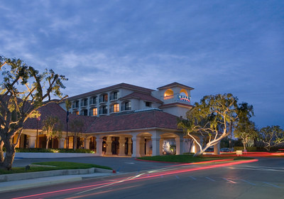 Dimension Development announces the addition of the Hyatt Regency Westlake to its growing portfolio. This is their 3rd hotel in the Hyatt family, and 59th hotel overall. Located in Westlake, CA between Los Angeles and Santa Barbara, The Hyatt Regency Westlake is minutes from the scenic beaches of Malibu and Santa Monica mountains. The Mediterranean style hotel features 263 guestrooms, restaurant & lounge, over 25,000 sq.ft. of function space and cascading waterfalls and outdoor gazebo.