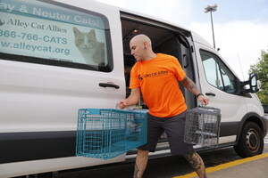 Alley Cat Allies Deploys Resources to Gulf Coast for Hurricane Recovery