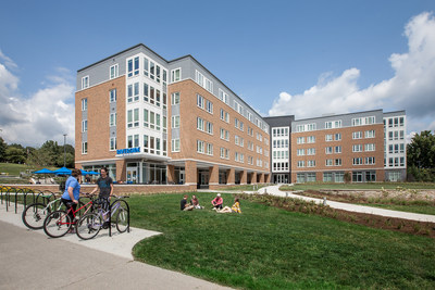 EdR and Shepherd University recently opened a brand new 298-bed residence hall on the Shepherd University campus.