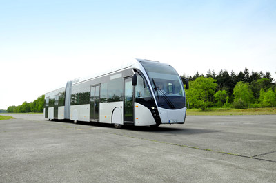 Van Hool ExquiCity tram-bus (CNW Group/Ballard Power Systems Inc.)