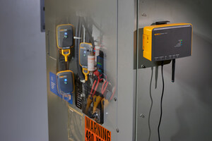 Fluke Condition Monitoring and 902 FC HVAC Clamp Meter take top honors in Consulting-Specifying Engineer 2017 Product of the Year Awards