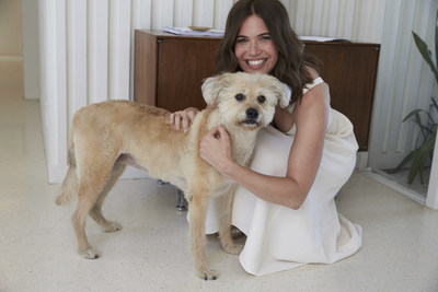Mandy Moore on set with Garnier and her dog Joni