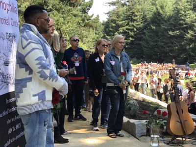 Hemophilia community advocates partner with the National AIDS Memorial to remember those lost to HIV/AIDS due to contaminated blood products. Photo credit: Michael DeGrandpre