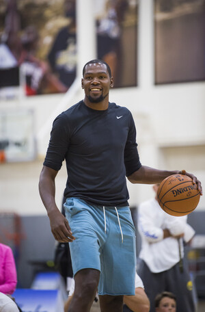 Kevin Durant is newest MVP for Alaska Airlines