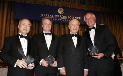 2017 Appeal of Conscience Award Recipients: Rabbi Arthur Schneier (2nd from right), the president and founder of The Appeal of Conscience Foundation, presents the 2017 Appeal of Conscience Awards to Masayoshi Son (far left), Chairman and CEO of SoftBank Group, Brian Moynihan (2nd from left), Chairman and CEO of Bank of America and Paul Polman (far right), Chief Executive Officer of Unilever.