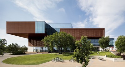 Canada’s newest home for modern and contemporary art, Remai Modern opens October 21st, which was recently completed by renowned Canadian architect Bruce Kuwabara of KPMB Architects.
Photo Credit: Adrien Williams
