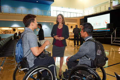 Dr. Laura Misener with delegates at VISTA 2017. Photo: Brian Summers (CNW Group/Canadian Paralympic Committee (CPC))
