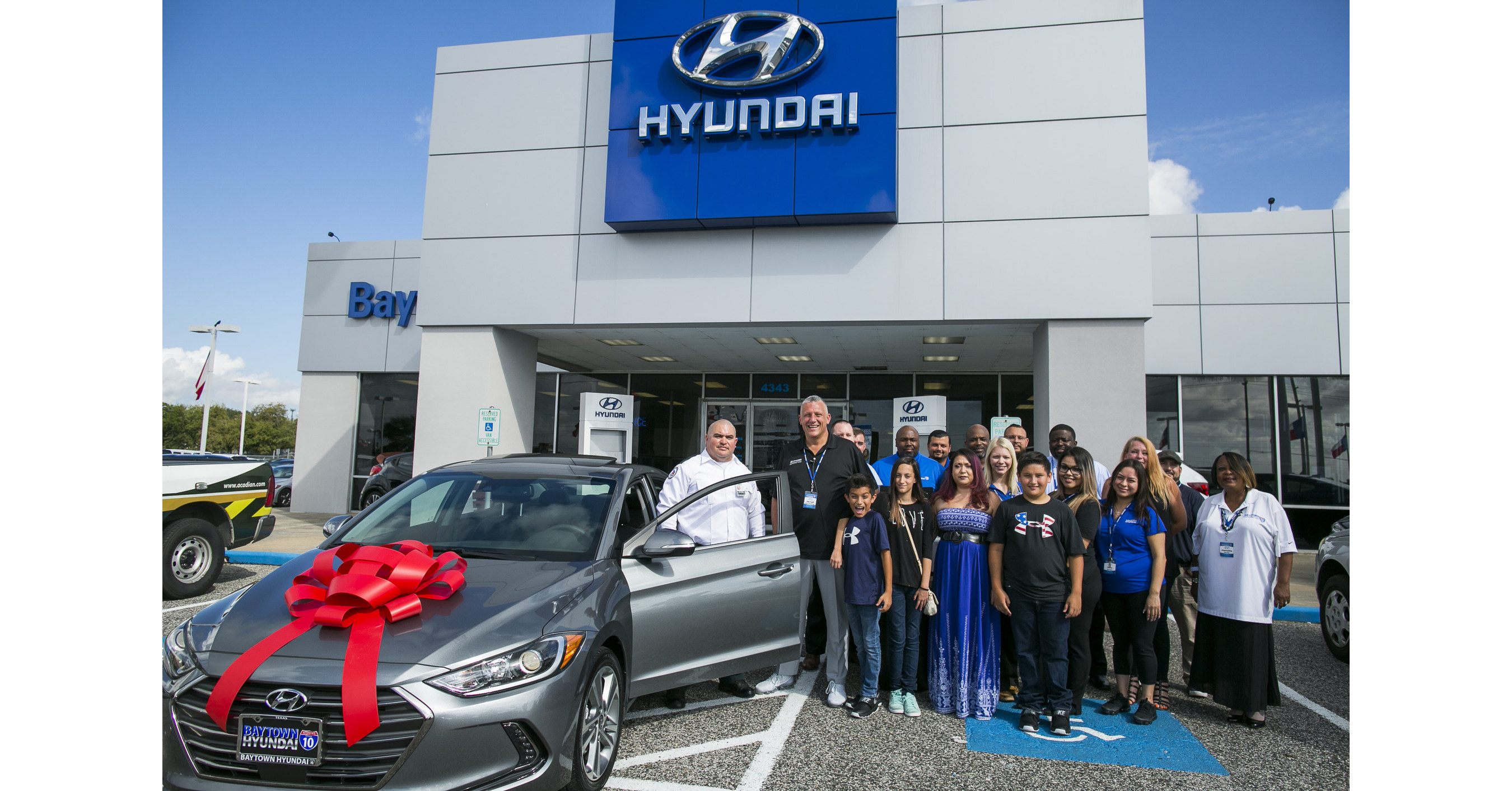 Hyundai Marks The 3-Millionth Elantra Sold In America By Honoring A ...