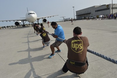 On September 16 and 17, 2017, UPS Canada hosted the last two of their four “Pulling For U” nation-wide events for the year. Teams of 15 competed to pull a UPS 