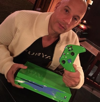 Vin Diesel with the Paul Walker Inspired Xbox One S Console to be raffled off on Sunday, October 1 during Reach Out WorldWide’s livestream charity event, Game4Paul on Mixer.com/xbox