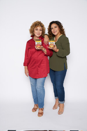 La legendaria actriz y cantante mexicana Angélica María y su hija, la actriz y comediante Angélica Vale, se unen a Juanita's Foods y The Art Institutes en campaña que ensalza las tradiciones culinarias mexicanas