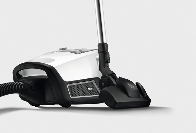 CNW Miele launches their first ever bagless vacuum