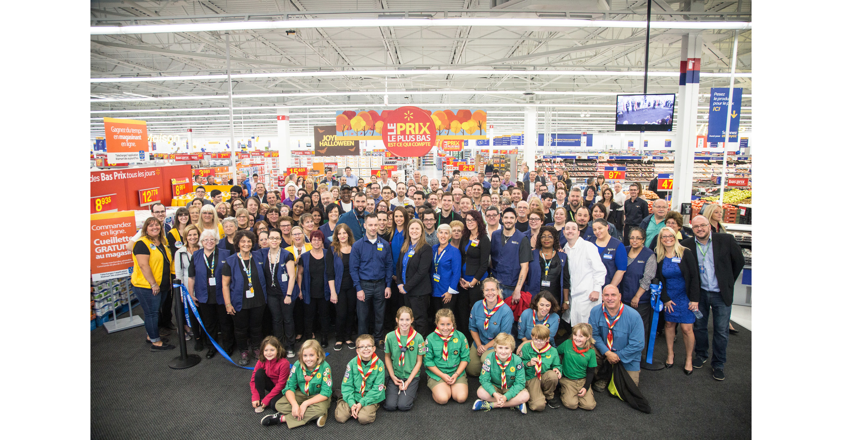 Inauguration du nouveau Supercentre Walmart de Longueuil Premier