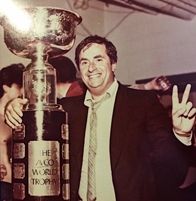 Michael Gobuty with the AVCO Cup after the Jets won the WHA championship in 1978. (CNW Group/Comunicano, Inc.)