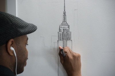 전 세계적으로 널리 인정받는 유명 아티스트인 스티븐 윌트셔(Stephen Wiltshire), 기억을 더듬어 엠파이어스테이트빌딩과 새로운 뉴욕 도시 스카이라인 스케치
