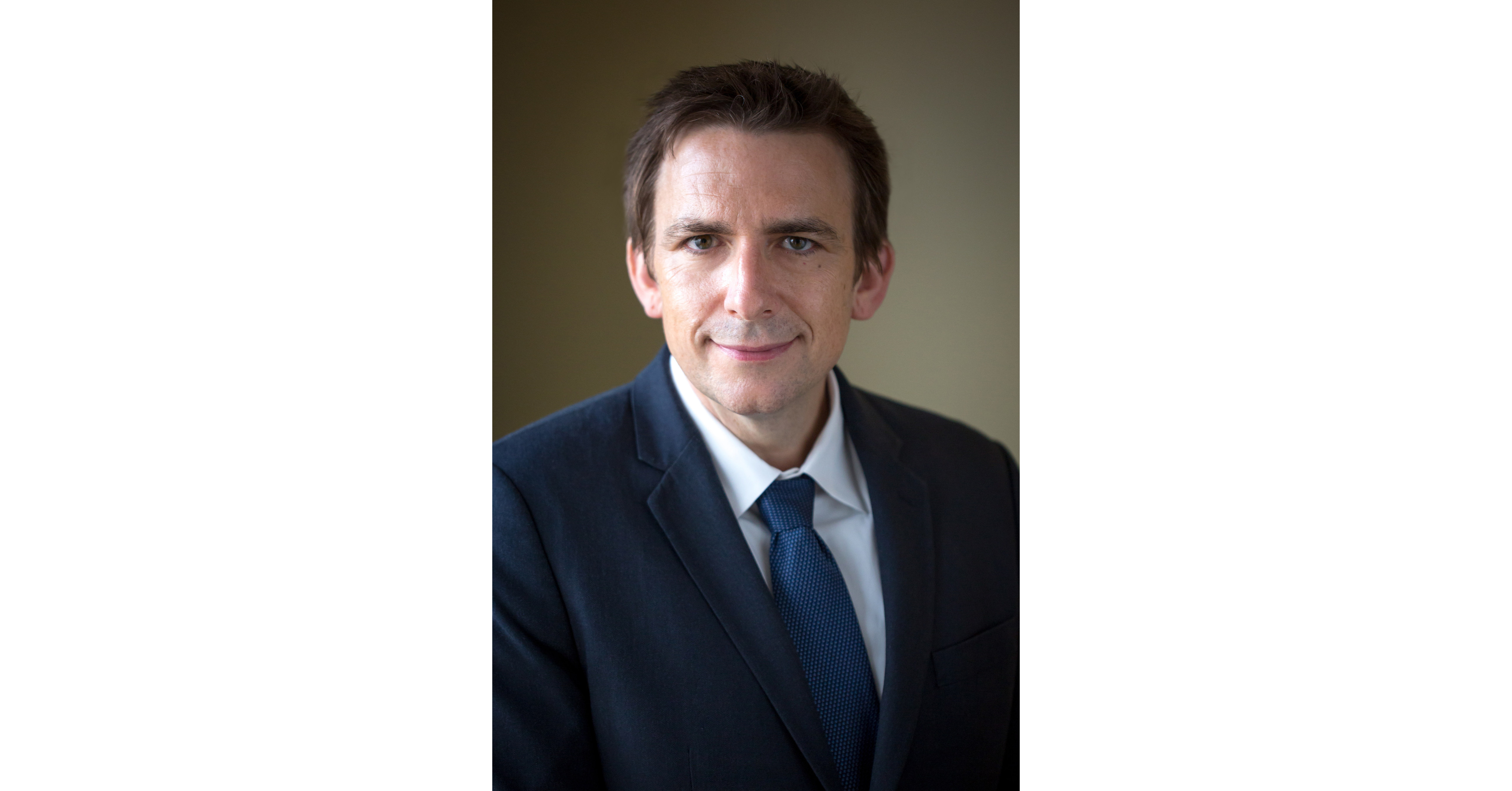 Premier Trial Lawyers Arthur Beeman and Joel Muchmore Join Crowell