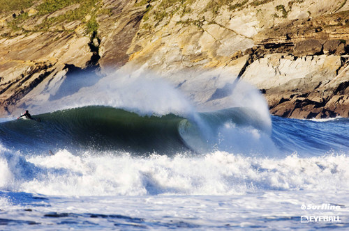 UK based Magicseaweed partners with surf retailer Surfdome to be its ecommerce provider. Photo credits: Rob Tibbles