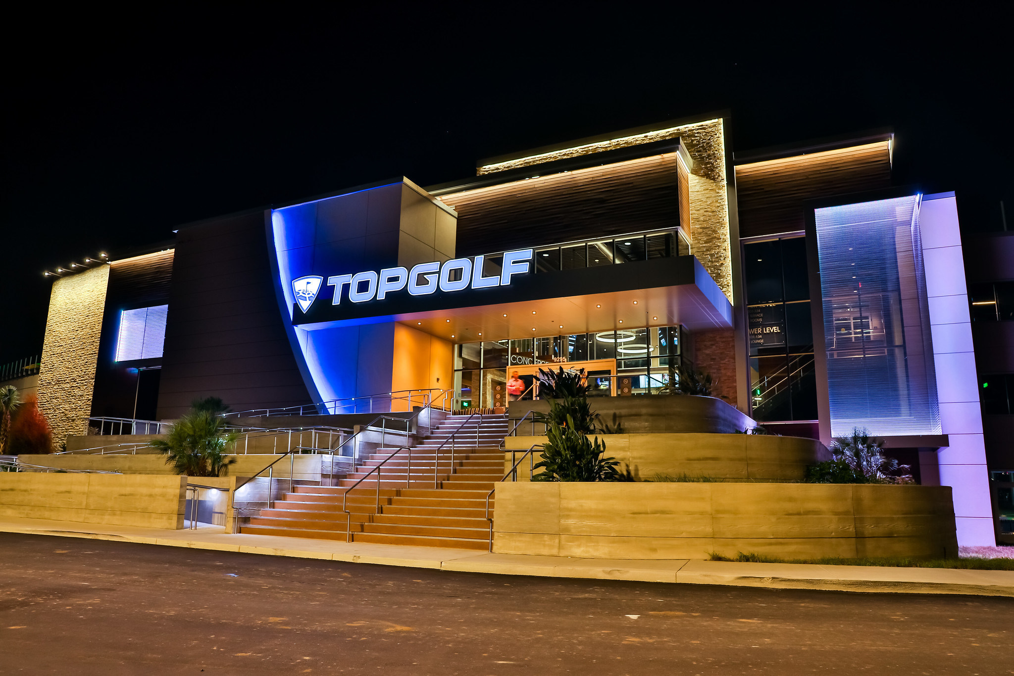 Topgolf opens in Orlando