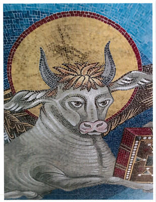 An image of a cow is included in the Pendentives supporting the dome of the Cathedral of the Transfiguration. (CNW Group/Romandale Farms Limited)