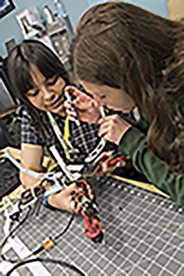 Alaska Airlines together with the Alaska Native Science and Engineering Program (ANSEP) partner to provide a brighter future for middle school students from rural communities across the state of Alaska.