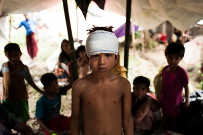 Mohammed Yasin, g de 8 ans, est l'un des milliers d'enfants rfugis rohingyas rcemment arrivs au camp de Kutupalong  Cox's Bazar.  UNICEF/UN0119119/Brown (Groupe CNW/UNICEF Canada)