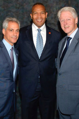 Retired Commander Brian Thompson with Chicago Mayor Rahm Emanuel and Former President Bill Clinton