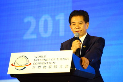 He Xuming, executive chairman of WIOTC gave a speech