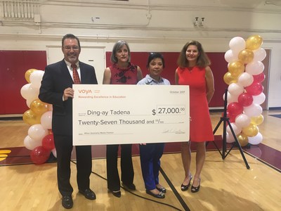 Dr. Gregory O’Brien, superintendent of schools, Centinela Valley Union High School District, Dr. Vanessa Landesfeind, principal at Hawthorne High School, and Ding-ay Tadena, Voya's 2017 Unsung Heroes program first place winner, stand with Heather Lavallee, president, Tax-Exempt Markets for Voya Financial with the $27,000 grant award.
