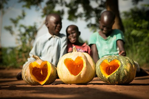 Put some love on your doorstep and #CarveAHeart in your pumpkin. Upload a picture of your pumpkin to Instagram to be entered in World Vision's Pumpkin Carving Contest (CNW Group/World Vision Canada)