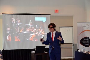 TODO1 recibió al profesor Alejandro Ruelas-Gossi en la serie de Sesiones Ejecutivas 2017