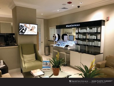 SkinCeuticals Partners with  Dr. Carlos Wolf and Dr. Michael Kelly to Combine At-Home Clinical Skincare Products and Professional Treatments (PRNewsfoto/SkinCeuticals)