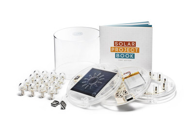 BYOL comes with three modular disks, a transparent cover, two USB cables, a whole bunch of LEDs and an activities booklet.