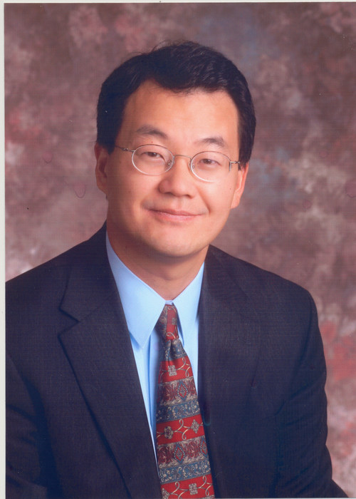 Lawrence Yun is chief economist and senior vice president of research at the National Association of Realtors(r). Yun oversees and is responsible for a wide range of research activity for the association including NAR's Existing Home Sales statistics, Affordability Index, and Home Buyers and Sellers Profile Report. He regularly provides commentary on real estate market trends for its 1 million Realtor(r) members. (PRNewsFoto/National Association of Realtors)