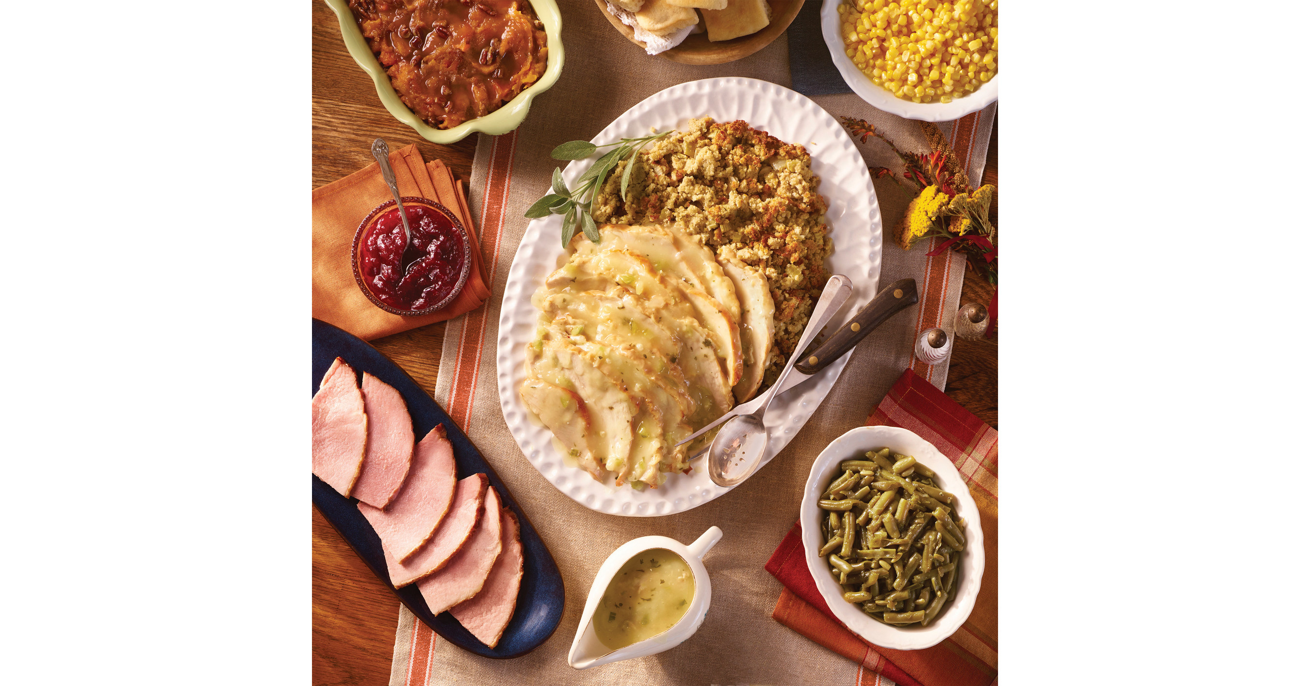 Cracker Barrel Old Country Store® Serves a HassleFree Holiday Through