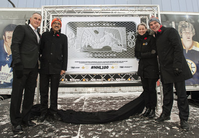 From left: Edmonton Oilers former star player Paul Coffey, the Hon. Amarjeet Sohi, Minister of Infrastructure and Communities, Royal Canadian Mint President Sandra Hanington and Edmonton Centre MP Randy Boissonault unveil the 100th Anniversary of the NHL silver collector coin in Edmonton, AB on November 3, 2017. (CNW Group/Royal Canadian Mint)