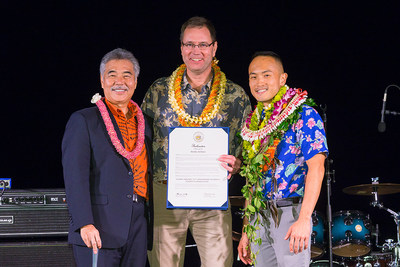 Governor Ige declared Nov. 6 "Alaska Airlines Day" onstage with Alaska Airlines CEO Brad Tilden and Alaska Airlines director of sales, community and public relations for Hawaii. Alaska Airlines Photo by Bradley Goda.