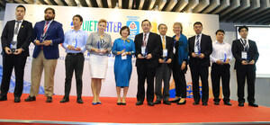 The grand opening day of VIETWATER and RE &amp; EE Vietnam 2017 welcomed more than 480 exhibitors in the water and energy industry.