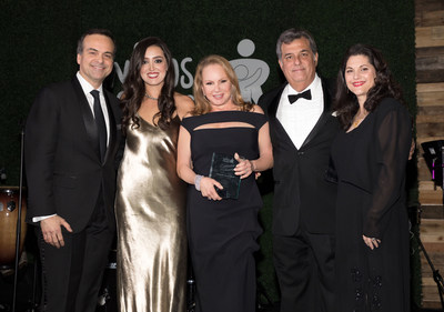 Jorge Plasencia, Co-Founder Amigos for Kids; Nicole Valls, Board Chair; Jacqueline Dascal Chariff, Chairman of Continental National Bank; Felipe Valls, Jr., Gala Chair; and Rosa Maria Plasencia, President and CEO of Amigos for Kids.