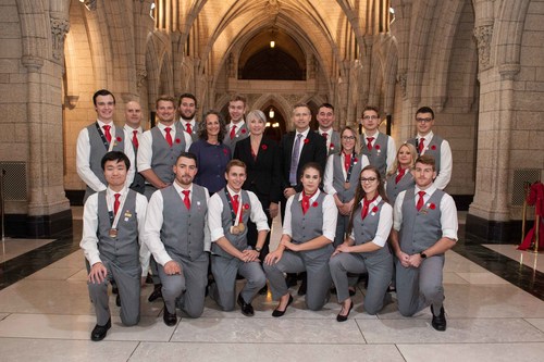 WorldSkills Team Canada 2017 Members with the Hon. Patty Hajdu, Minister of Employment, Workplace Development and Labour, Shaun Thorson, CEO of Skills/Compétences Canada (SCC), Lisa Frizzell from the SCC National Board of Directors, and Luc Morin, Team Leader, at Parliament Hill, in Ottawa. (CNW Group/Skills/Compétences Canada)