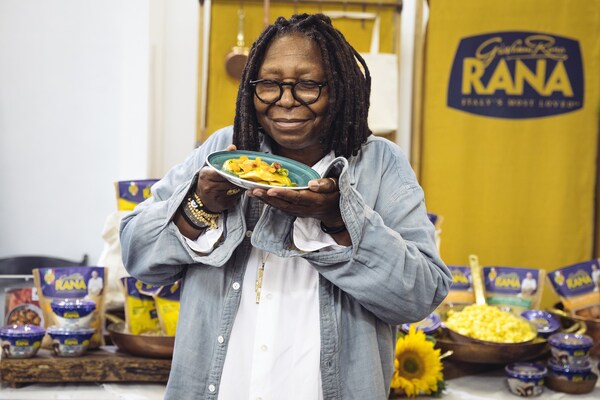 Whoopi Goldberg with Giovanni Rana at GBK's "Thank You Lounge" backstage at NYCWFF.