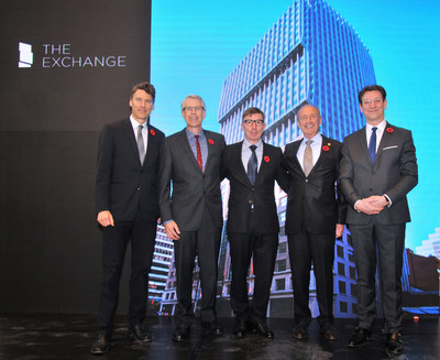 Pictured from left to right --  Vancouver Mayor Gregor Robertson, Graham Coleman (Iredale Architecture), lead architect Harry Gugger (Switzerland), Franz Gehriger (SwissReal Investments), and Christoph Schumacher (Credit Suisse Head of Global Real Estate) (CNW Group/Credit Suisse Real Estate Asset Management)